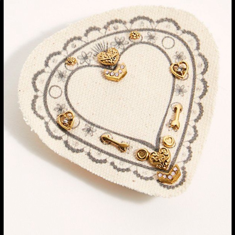 5 pairs Earrings- Lucky Patch Stud Earring Set